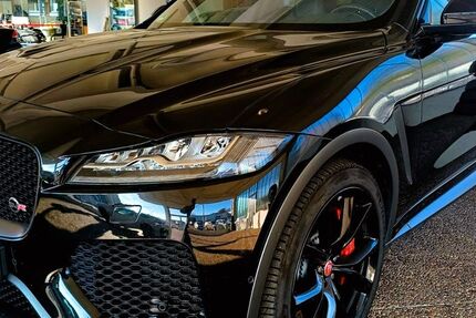 Jaguar F-Pace 96.373 km 45.950 &euro; Homburg 66424