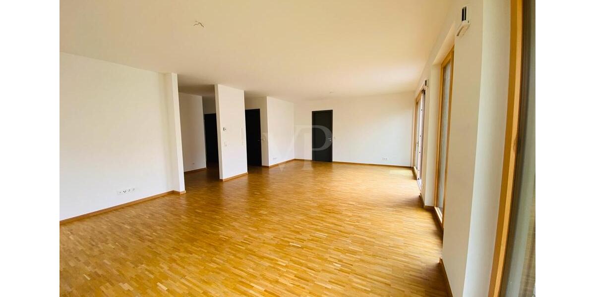 Etagenwohnung Homburg - 2 Zimmer, 107 m&sup2;, 1.100&euro; | Angebot:24991689