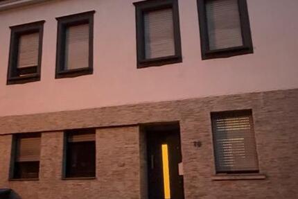 Wohnung Sankt Ingbert - 10 Zimmer, 245 m&sup2;, 336.000&euro; | Angebot:24572206