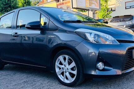 Toyota Yaris 169.000 km 7.700 &euro; Saarbrücken 66115