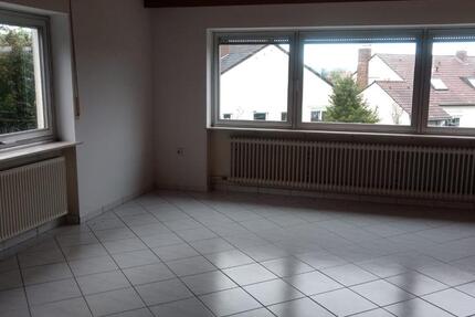Wohnung Saarbrücken Brebach-Fechingen - 4 Zimmer, 110 m&sup2;, 750&euro; | Angebot:26049469