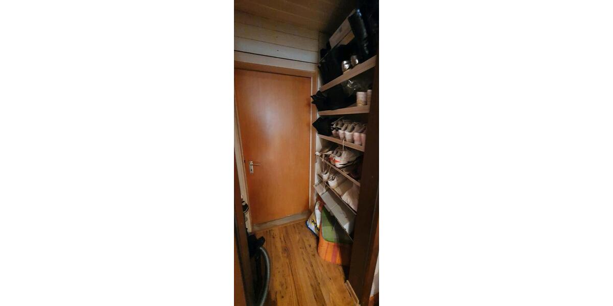 Etagenwohnung Neunkirchen - 4 Zimmer, 94 m&sup2;, 97.000&euro; | Angebot:26236981