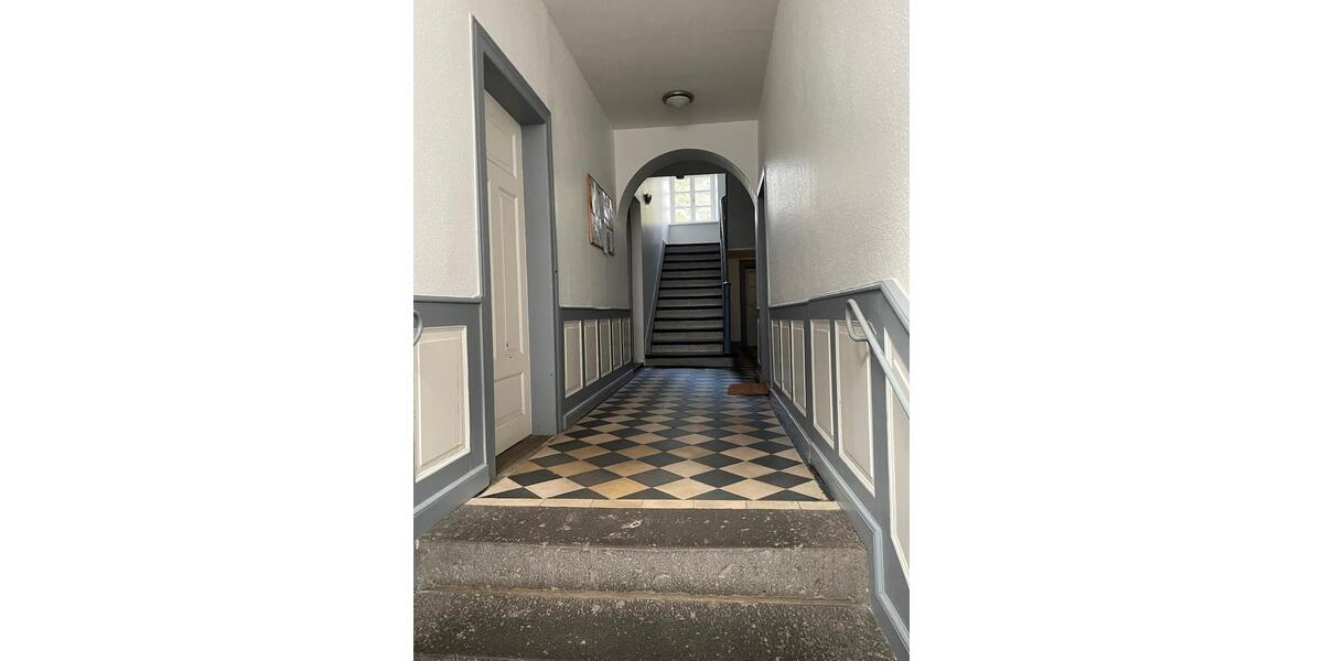 Dachgeschoßwohnung Zweibrücken - 3 Zimmer, 77 m&sup2;, 129.000&euro; | Angebot:27231709