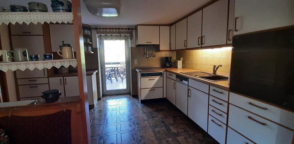 Einfamilienhaus Breitenbach - 11 Zimmer, 237 m&sup2;, 219.000&euro; | Angebot:22193879