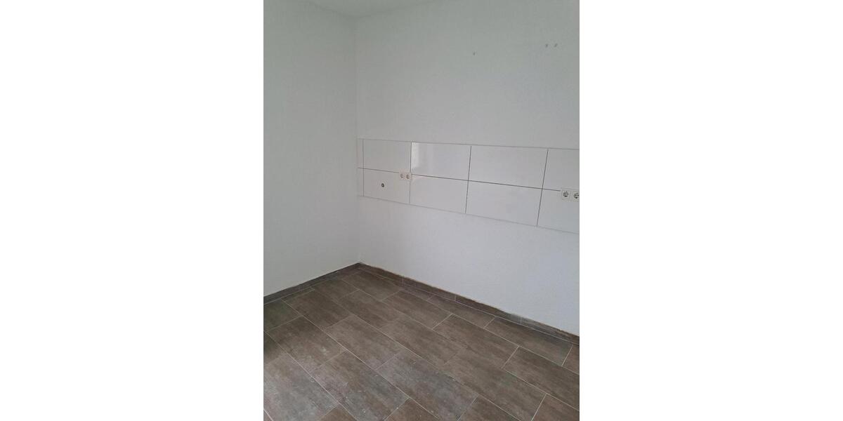 Mehrfamilienhaus, Wohnhaus Homburg - 7 Zimmer, 200 m&sup2;, 1.150&euro; | Angebot:26606261