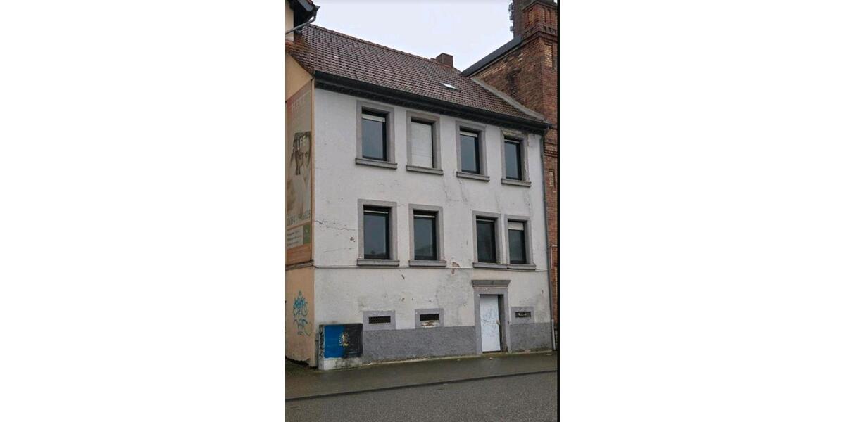 Mehrfamilienhaus, Wohnhaus Sankt Ingbert - 7 Zimmer, 128 m&sup2;, 109.000&euro; | Angebot:25717293