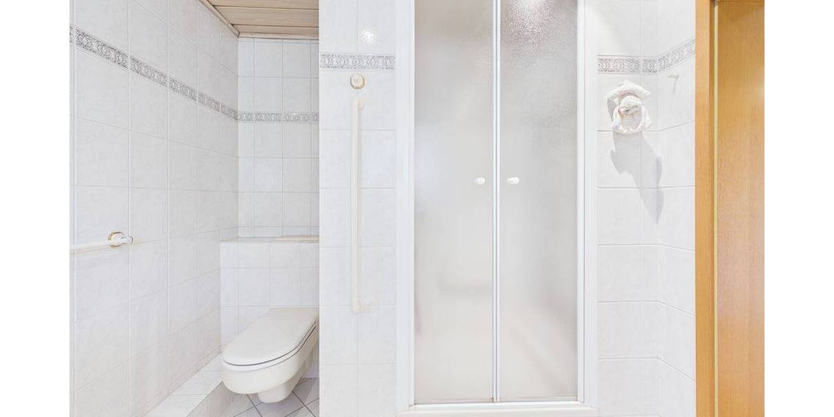 Einfamilienhaus Quierschied / Fischbach Fischbach - 6 Zimmer, 90 m&sup2;, 160.000&euro; | Angebot:26903086