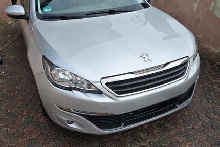 Peugeot 308 193.000 km 5.300 &euro; Pirmasens 66954
