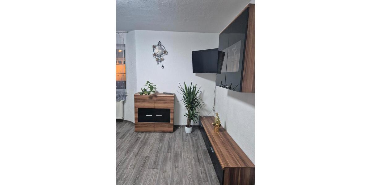 Erdgeschoßwohnung Pirmasens Niedersimten - 2 Zimmer, 72 m&sup2;, 50&euro; | Angebot:24233791