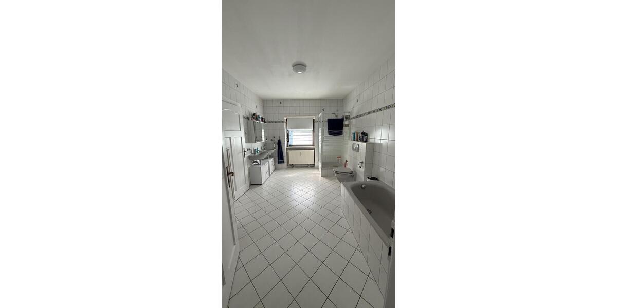 Doppelhaushälfte Saarbrücken Dudweiler - 7 Zimmer, 185 m&sup2;, 240.000&euro; | Angebot:26090767