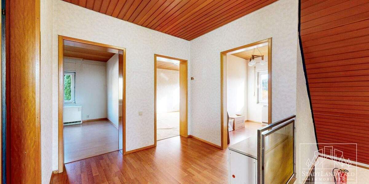 Einfamilienhaus Pirmasens Innenstadt - 7 Zimmer, 110 m&sup2;, 243.800&euro; | Angebot:25733486