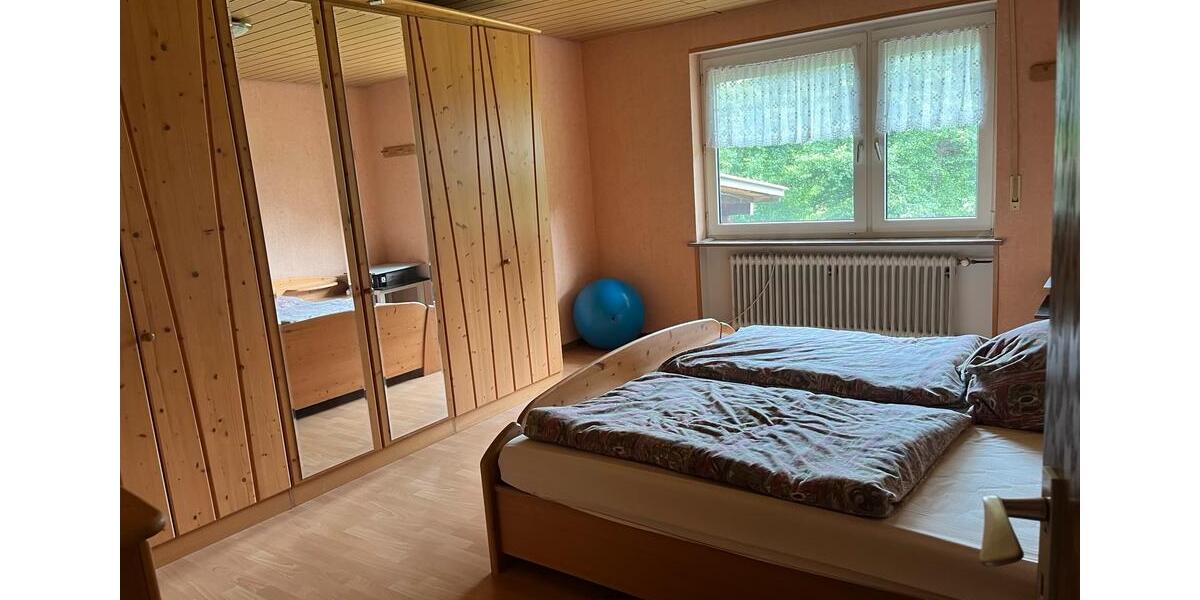 Einfamilienhaus Pfeffelbach - 8 Zimmer, 185 m&sup2;, 235.000&euro; | Angebot:26871418
