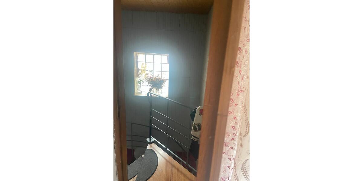 Einfamilienhaus Brücken (Pfalz) - 9 Zimmer, 280 m&sup2;, 100.000&euro; | Angebot:26855837