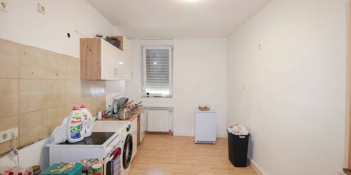 Einfamilienhaus Saarbrücken Burbach - 7 Zimmer, 148 m&sup2;, 230.000&euro; | Angebot:26920563
