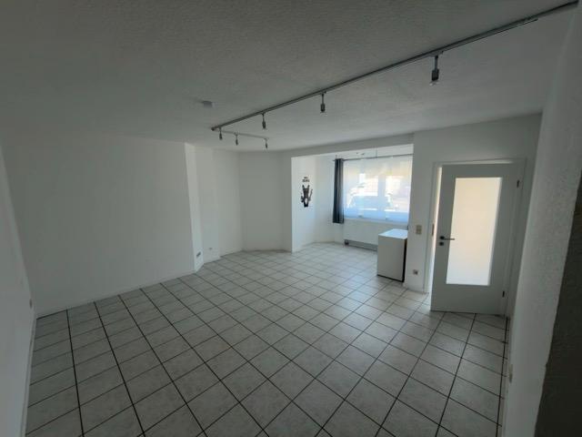 Erdgeschoßwohnung Homburg - 2 Zimmer, 61 m&sup2;, 600&euro; | Angebot:26323185