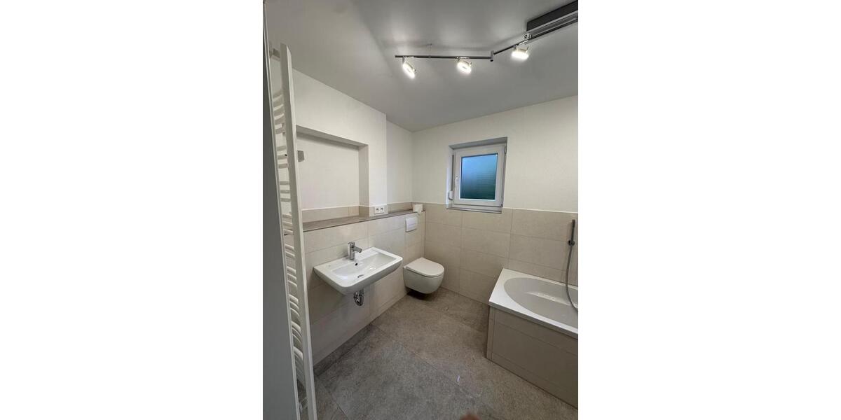 Erdgeschoßwohnung Blieskastel - 2 Zimmer, 63 m&sup2;, 700&euro; | Angebot:25355014