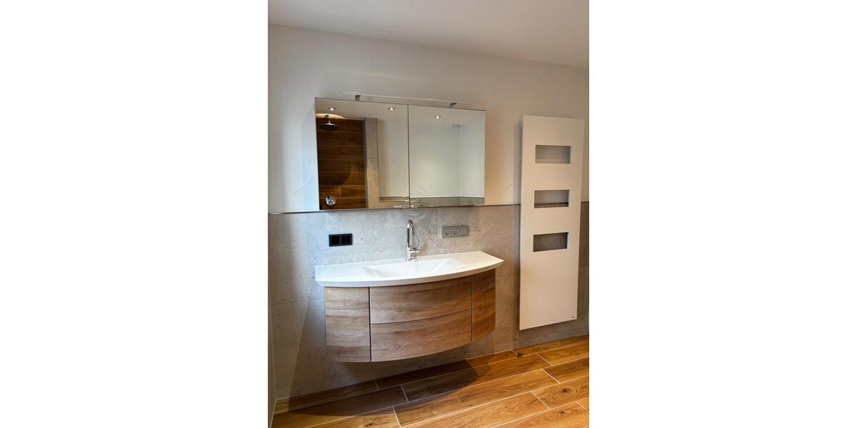 Erdgeschoßwohnung Pirmasens Niedersimten - 3 Zimmer, 125 m&sup2;, 850&euro; | Angebot:25918964