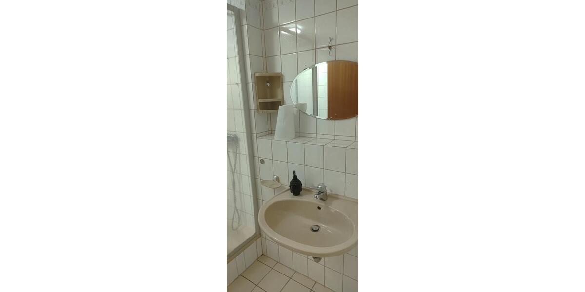 Dachgeschoßwohnung Eppelborn - 2 Zimmer, 61 m&sup2;, 380&euro; | Angebot:26039171
