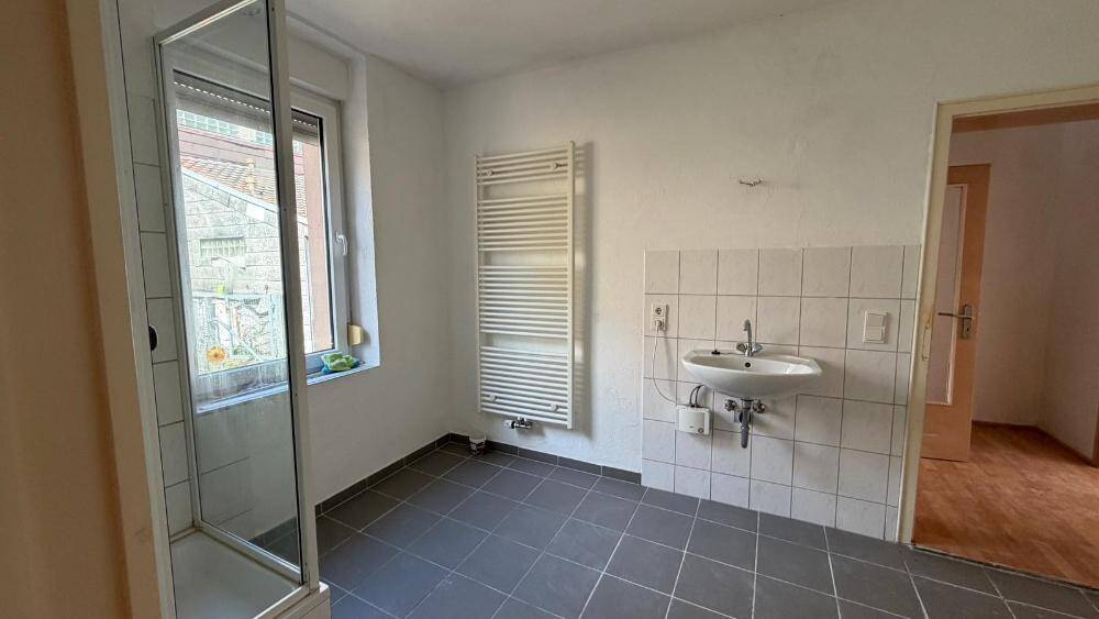 Reihenmittelhaus Pirmasens Innenstadt - 7 Zimmer, 181 m&sup2;, 159.000&euro; | Angebot:26261505