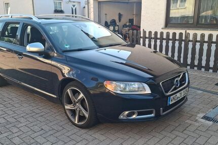 Volvo V70 226.000 km 11.500 &euro; Namborn 66640