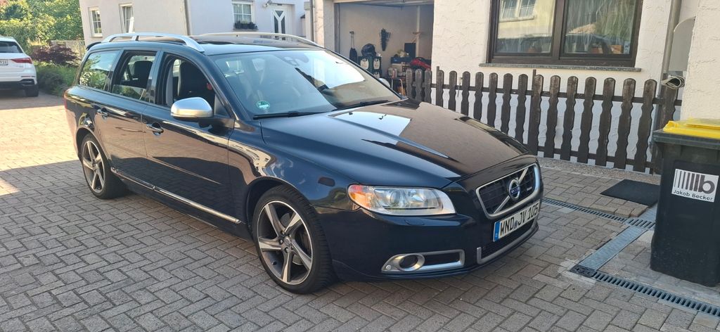 Volvo V70 226.000 km 11.500 &euro; Namborn 66640