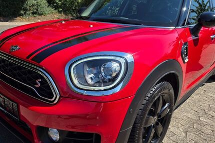Mini Countryman S (Cooper) 27.180 km 19.500 &euro; Saarbrücken - Burbach 66115
