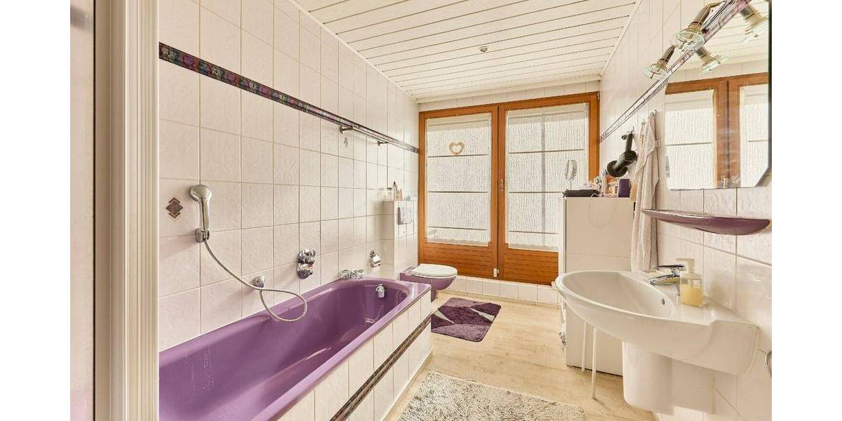 Einfamilienhaus Contwig Stambach - 1 Zimmer, 405 m&sup2;, 555.000&euro; | Angebot:25800263