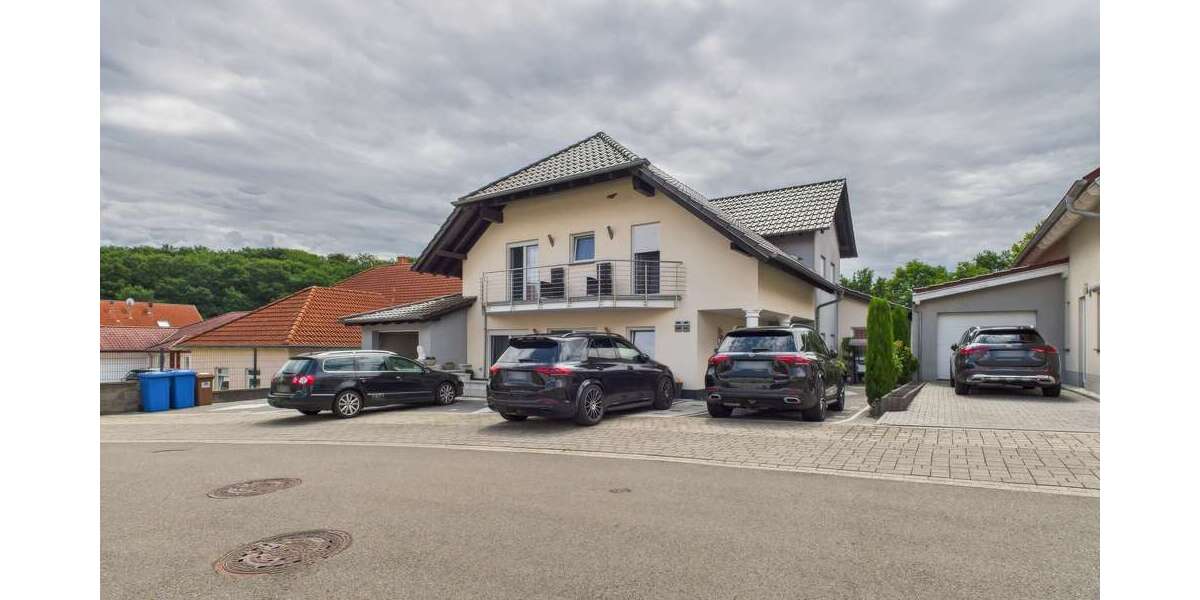 Einfamilienhaus Ramstein-Miesenbach Miesenbach - 8 Zimmer, 326 m&sup2;, 860.000&euro; | Angebot:21670901