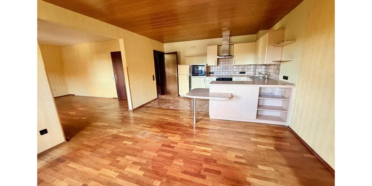 Etagenwohnung Saarbrücken Malstatt - 3 Zimmer, 86 m&sup2;, 890&euro; | Angebot:25648445