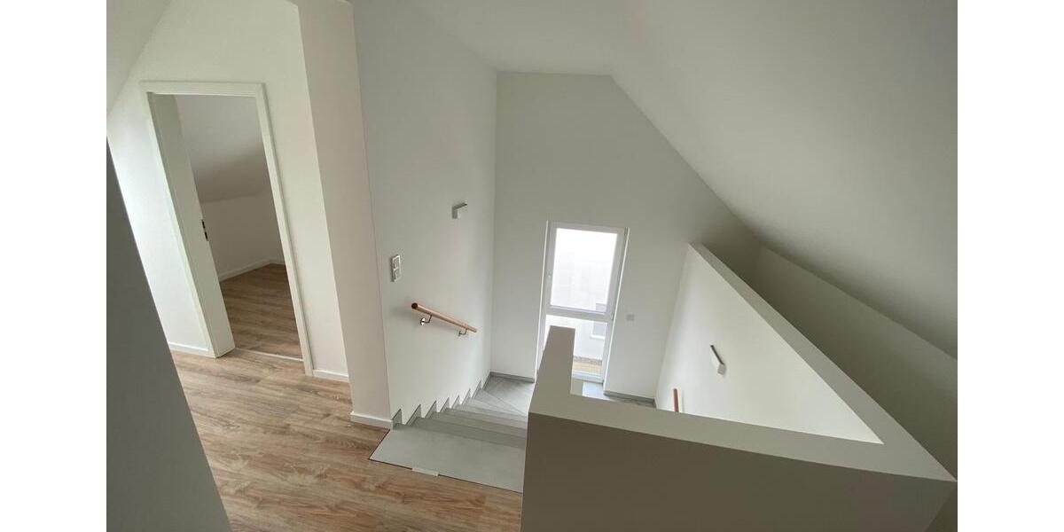 Einfamilienhaus Ramstein-Miesenbach Miesenbach - 8 Zimmer, 695.000&euro; | Angebot:21165288