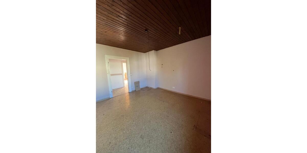 Etagenwohnung Spiesen-Elversberg Elversberg - 3 Zimmer, 80 m&sup2;, 600&euro; | Angebot:25973612