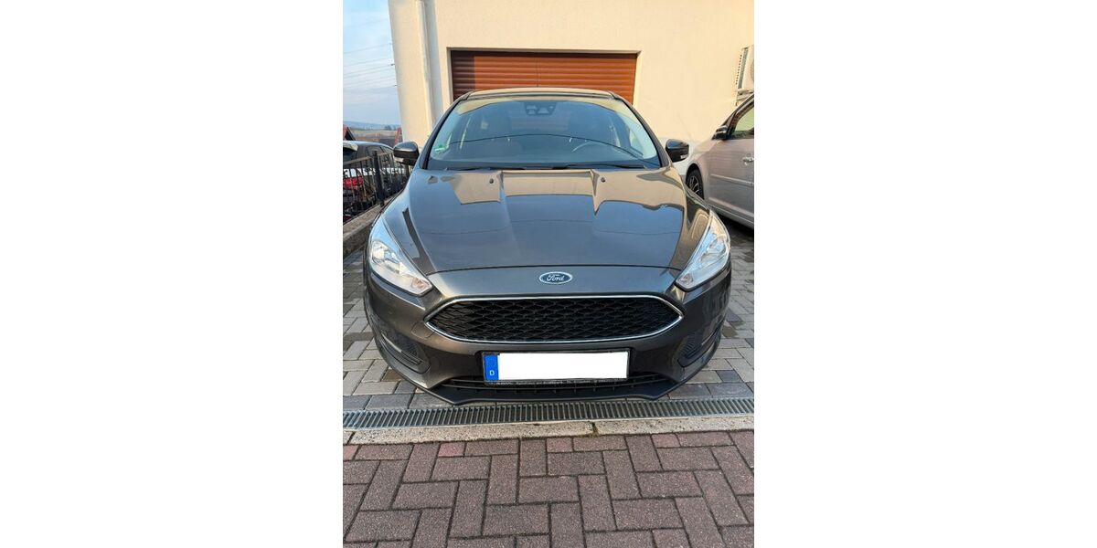 Ford Focus 99.000 km 7.000 &euro; Quierschied 66287
