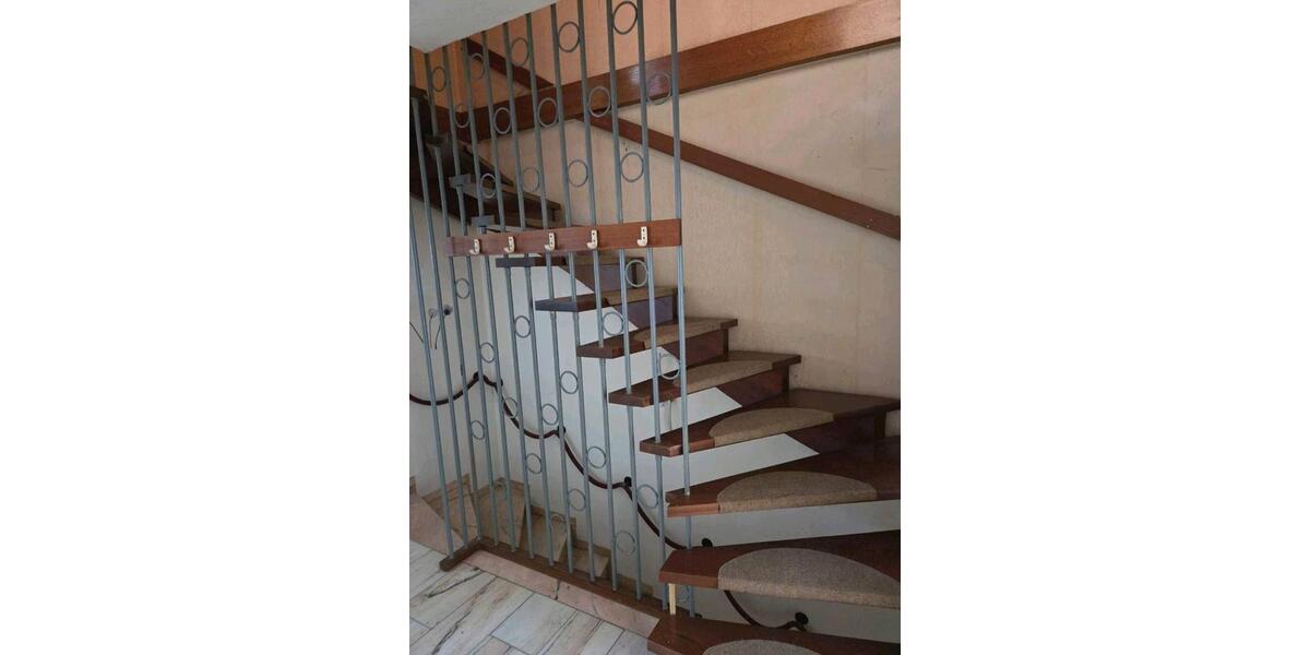 Reihenhaus Tholey - 5 Zimmer, 128 m&sup2;, 220.000&euro; | Angebot:26803559