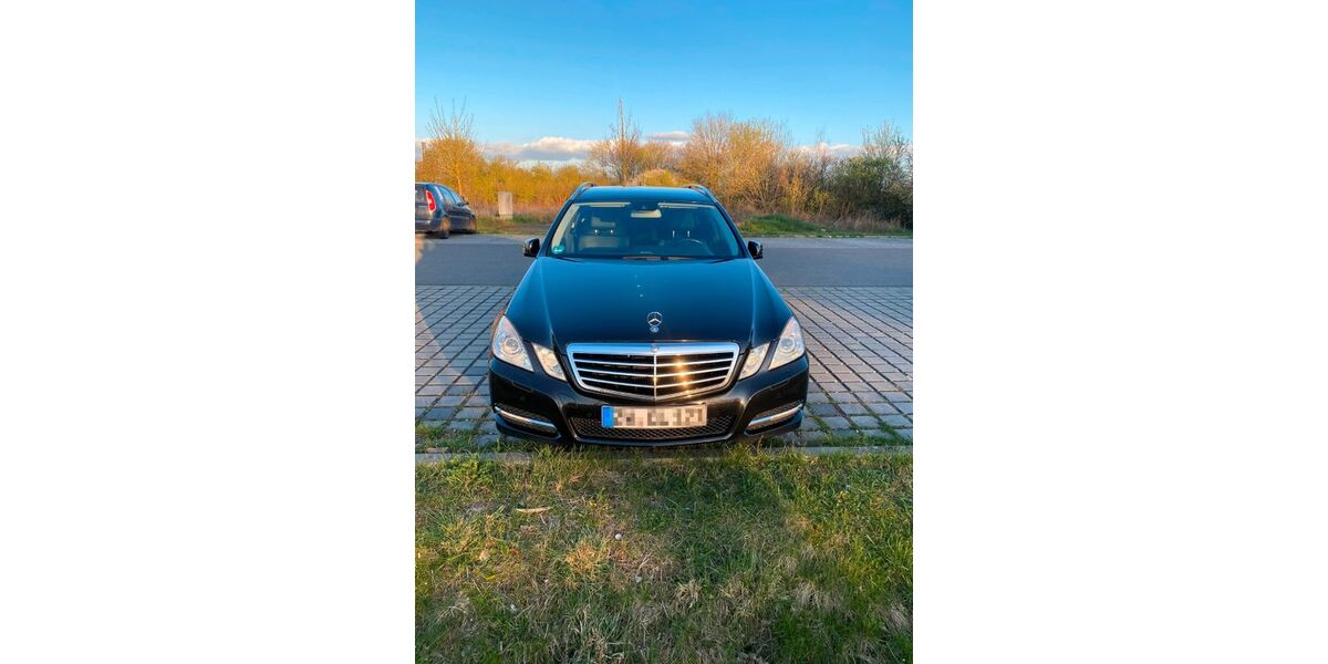 Mercedes-Benz E 200 211.439 km 5.500 &euro; Zweibrücken 66482