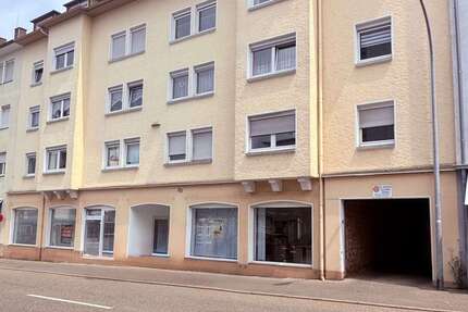 Haus Pirmasens - 30 Zimmer, 899 m&sup2;, 1.150.000&euro; | Angebot:21138600