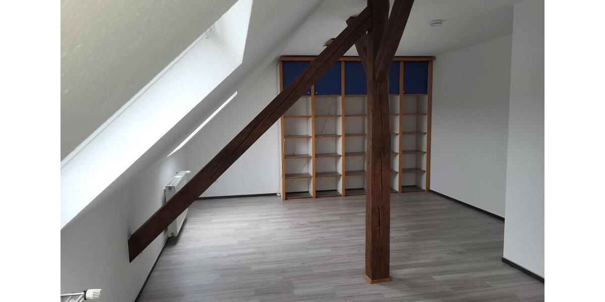 Dachgeschoßwohnung Zweibrücken - 4 Zimmer, 113 m&sup2;, 610&euro; | Angebot:26221496