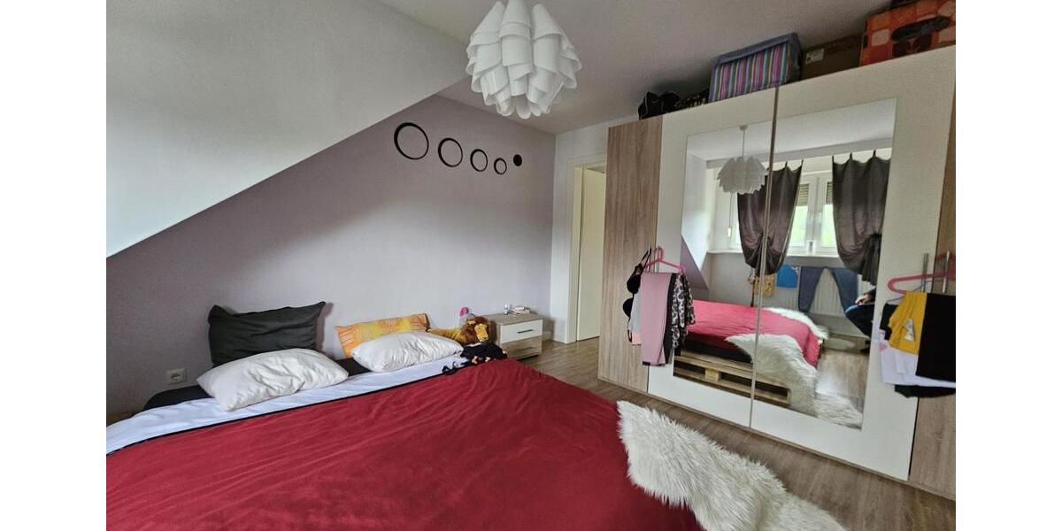 Etagenwohnung Saarbrücken Dudweiler - 1 Zimmer, 75 m&sup2;, 913&euro; | Angebot:25644018