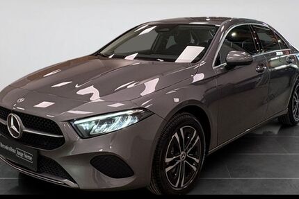 Mercedes-Benz A 250 3.493 km 32.780 &euro; Saarbrücken 66117