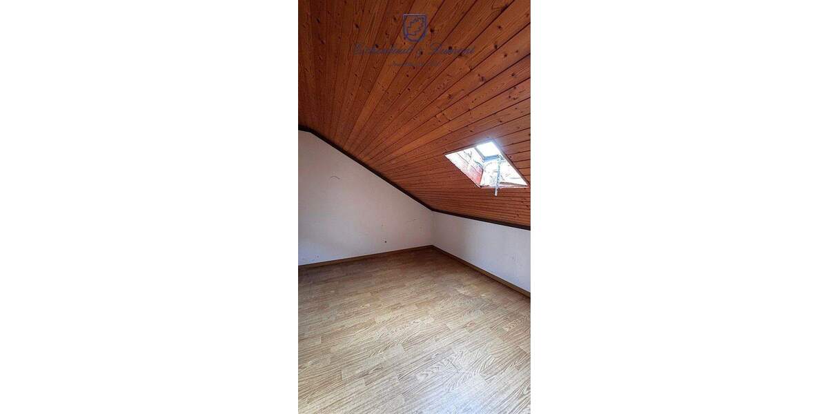 Einfamilienhaus Riegelsberg Gisorsviertel - 1 Zimmer, 303 m&sup2;, 399.000&euro; | Angebot:25779319