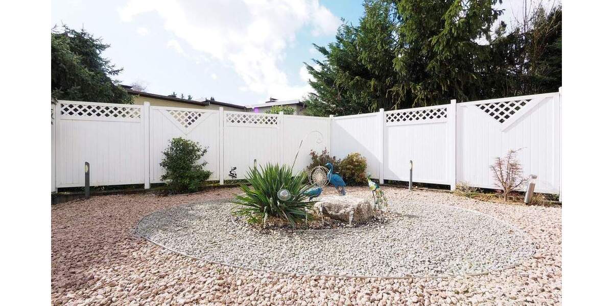 Reihenmittelhaus Saarbrücken Brebach-Fechingen - 6 Zimmer, 158 m&sup2;, 329.000&euro; | Angebot:25898346