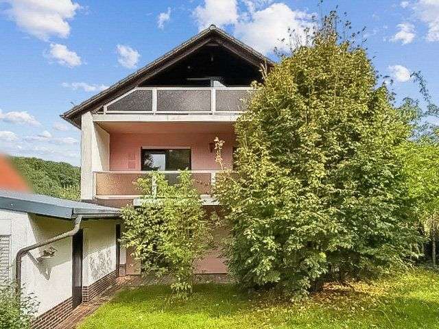 Einfamilienhaus Eppenbrunn - 6 Zimmer, 222 m&sup2;, 128.500&euro; | Angebot:25830282