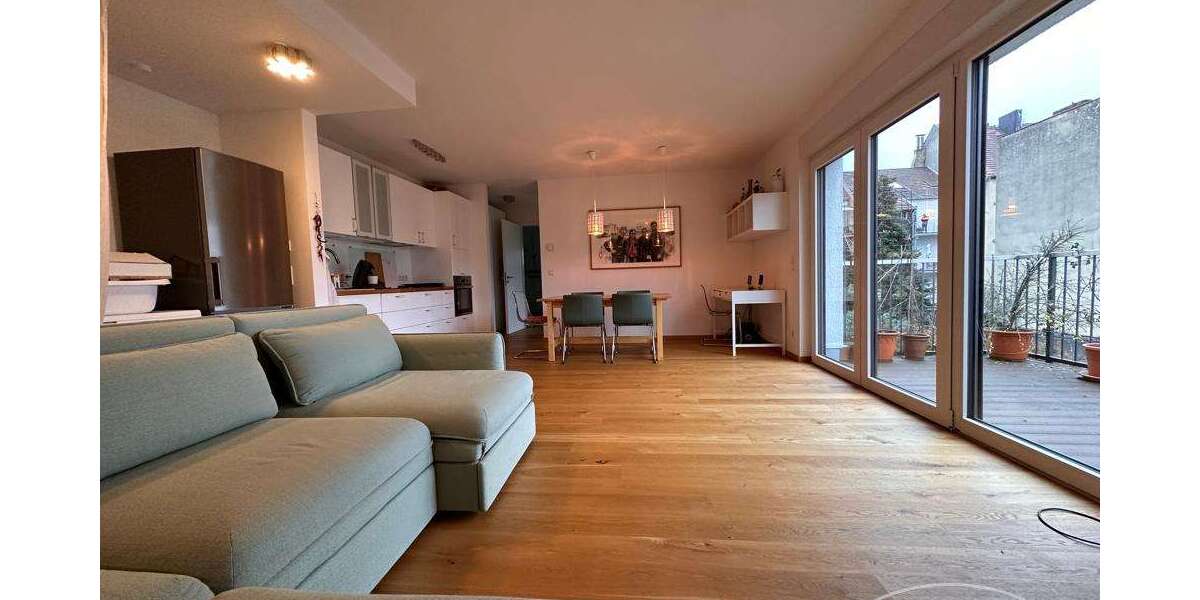 Zimmer Saarbrücken / Alt-Saarbrücken Saarbrücken - 2 Zimmer, 1.244&euro; | Angebot:9761569