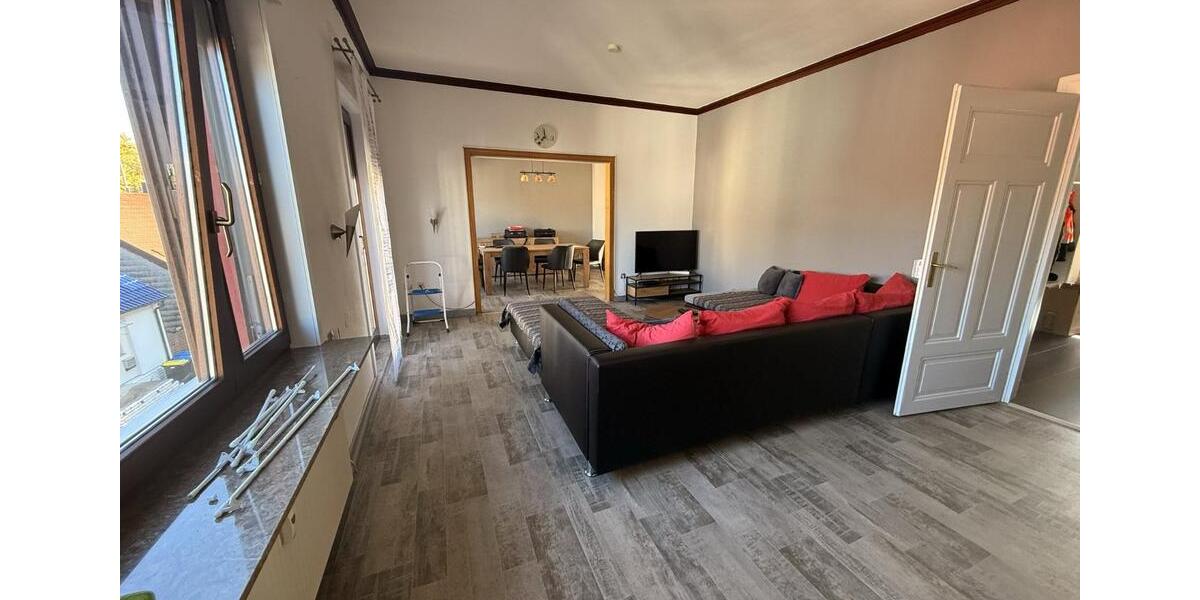 Etagenwohnung Sulzbach (Saar) - 4 Zimmer, 131 m&sup2;, 950&euro; | Angebot:25431677