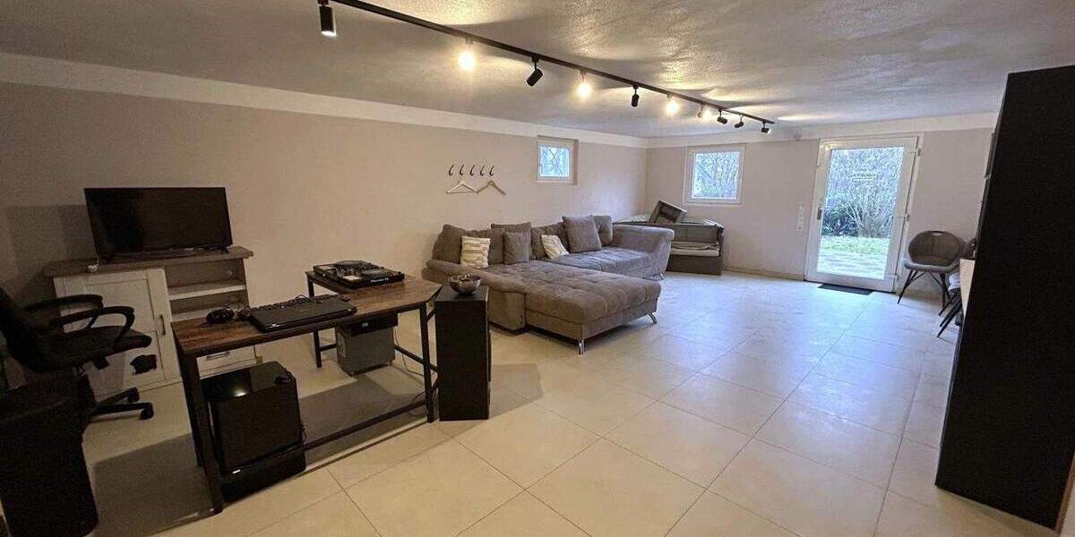 Einfamilienhaus Homburg Bruchhof - 6 Zimmer, 121 m&sup2;, 499.000&euro; | Angebot:25741216