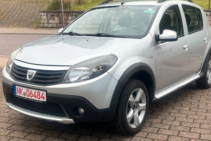 Dacia Sandero 130.650 km 3.887 &euro; Dirmingen 66571