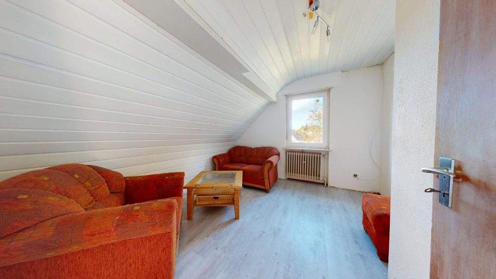 Mehrfamilienhaus, Wohnhaus Waldfischbach-Burgalben Burgalben - 7 Zimmer, 130 m&sup2;, 129.000&euro; | Angebot:25706019