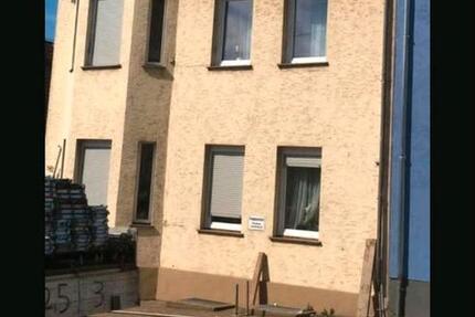 Haus Saarbrücken West - 12 Zimmer, 350 m&sup2;, 340.000&euro; | Angebot:25851084