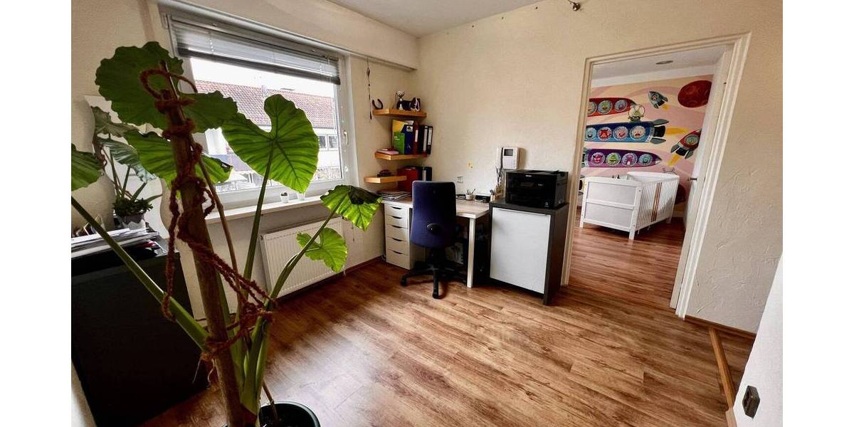 Doppelhaushälfte Riegelsberg - 8 Zimmer, 160 m&sup2;, 290.000&euro; | Angebot:25970432