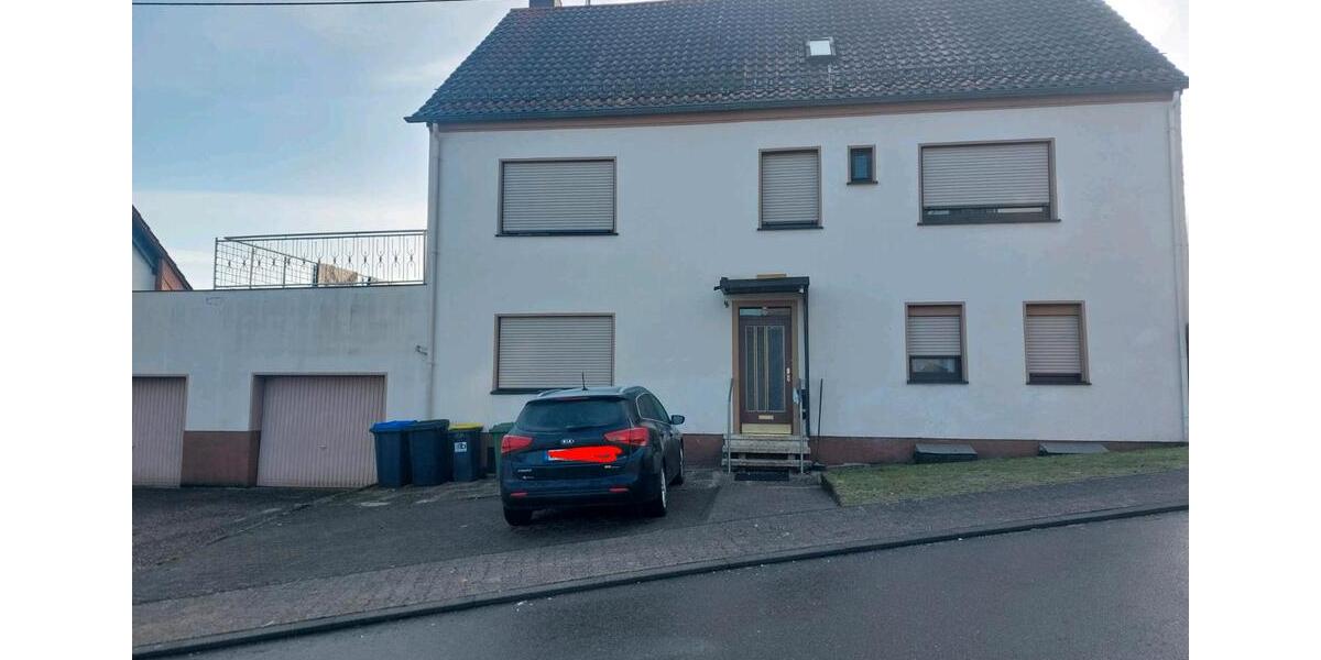 Einfamilienhaus Sankt Wendel - 12 Zimmer, 240 m&sup2;, 185.000&euro; | Angebot:26443136