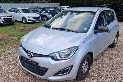 Hyundai i20 80.000 km 4.999 &euro; Saarbrücken 66117